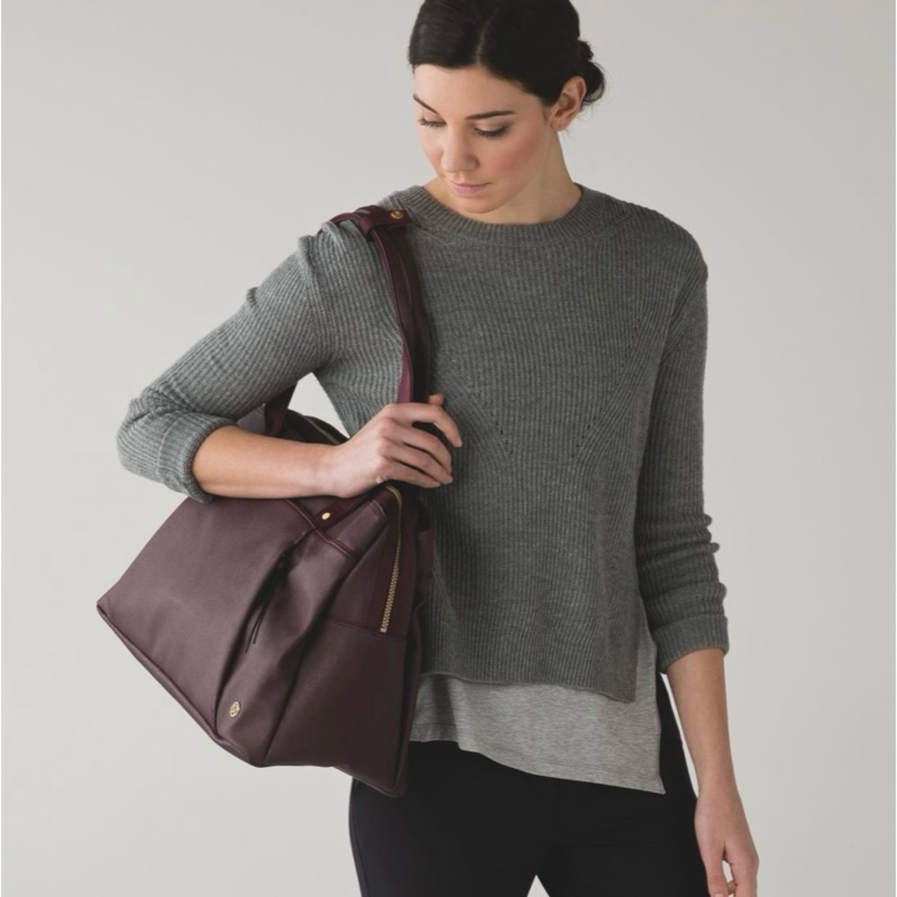 Lululemon OM the Day Burgundy bag with gold accents - Picture 3 of 11